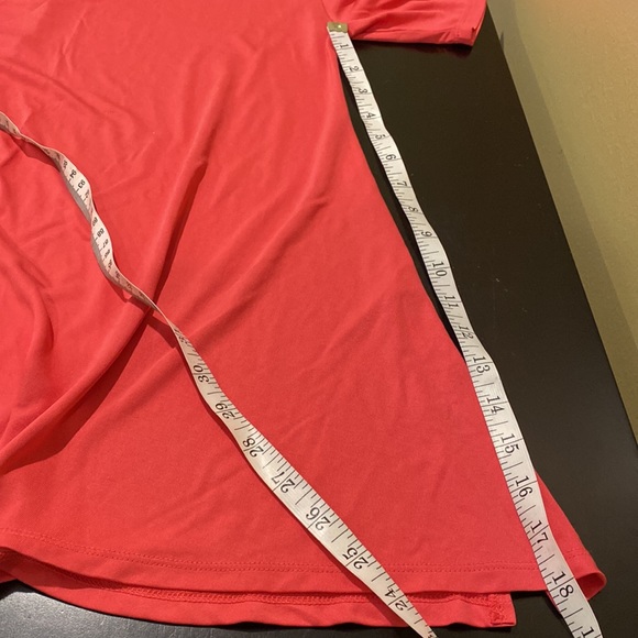 LulaRoe Super Soft Oversized Short Sleeve Top, Small - Picture 5 of 6